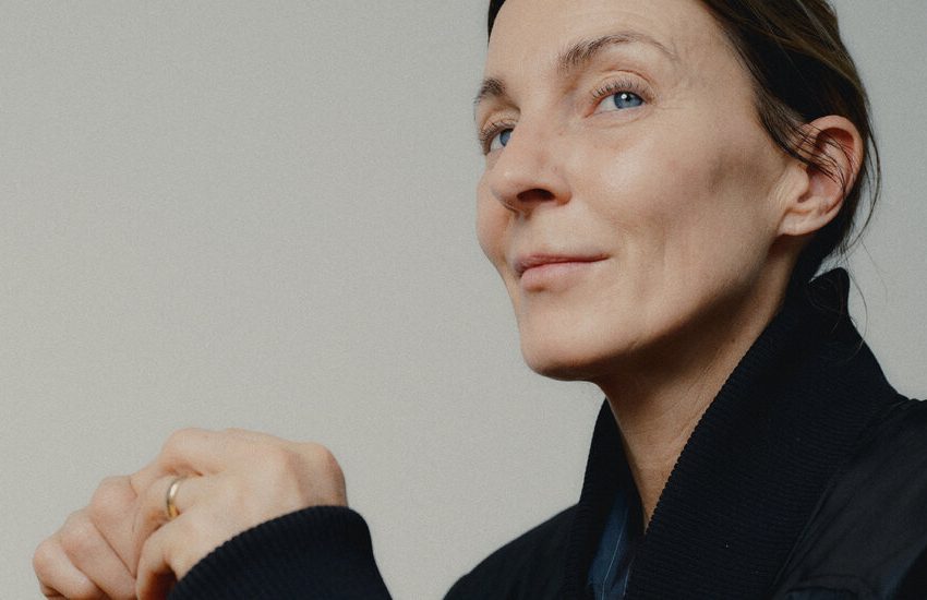  Phoebe Philo Lastly Talks About Her Return to Style